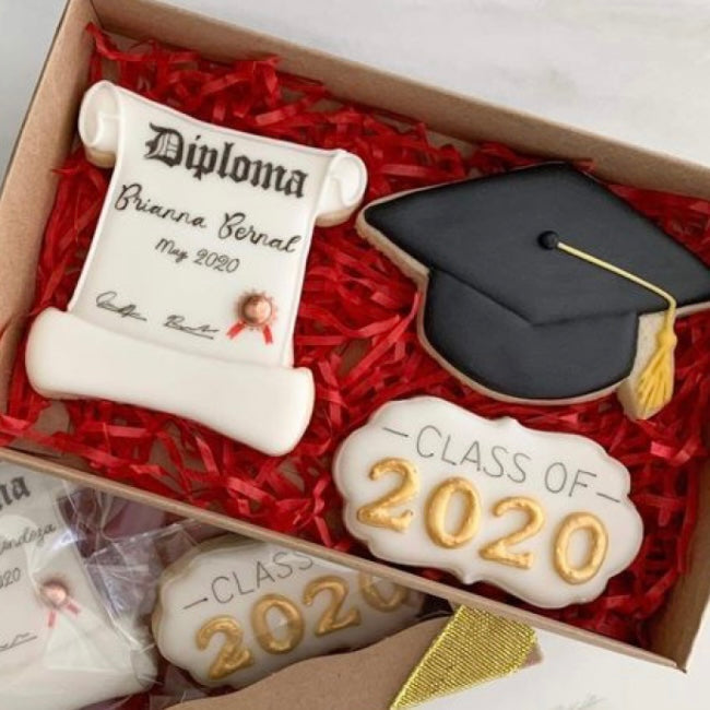 graduation-cake-cookie-cupcake-dubai