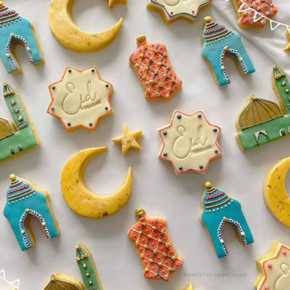 Ramadan halve maan ster taart - Bezorgen in Dubai - Verras ze! – The Perfect Cake LTD Ramadan halve maan ster taart - Bezorgen in Dubai - Verras ze! – The Perfect Cake LTD