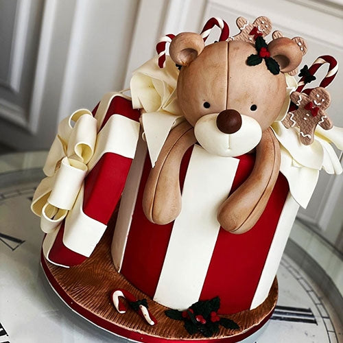 Christmas Teddy Bear Cake