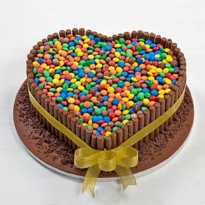 Heart Birthday cake dubai