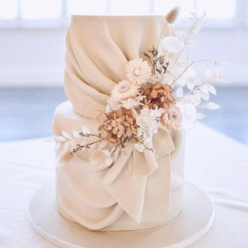wedding dress cake designs Awesome Dress Cake Decorating Ideas for Wedding